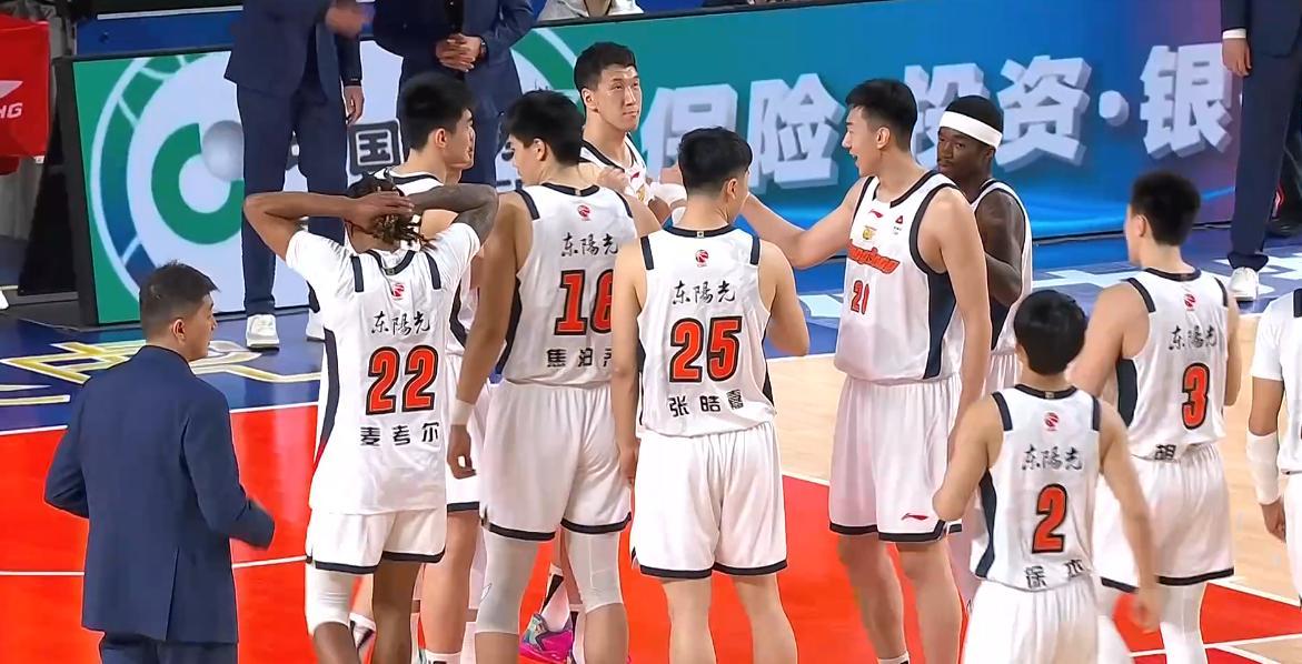 星空体育官网-丢人！爆冷输新疆，广东揪3战犯：MVP0得分，三分王6中0葬送全局